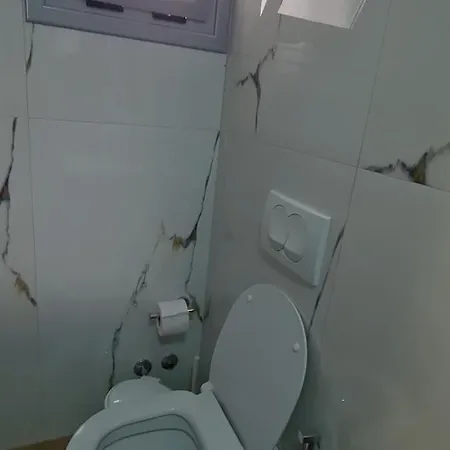 Gezimi * Ksamil