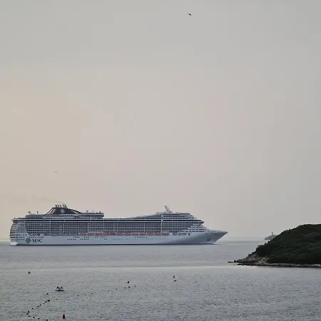 Apartment Gezimi Ksamil